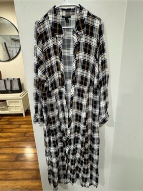 Torrid Black & White Plaid Duster